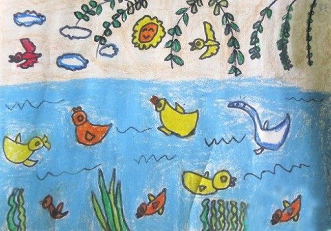 春天的景象主题一年级儿童画油画棒-鸭子戏水